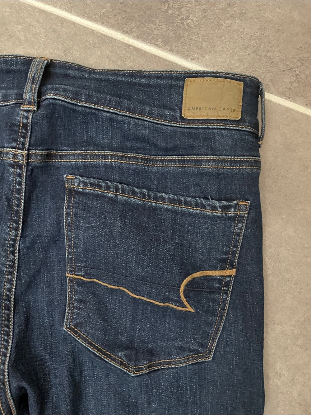 American Eagle Super Stretch Hi Rise Artist Flare Jeans size 12 Long - Picture 9 of 9